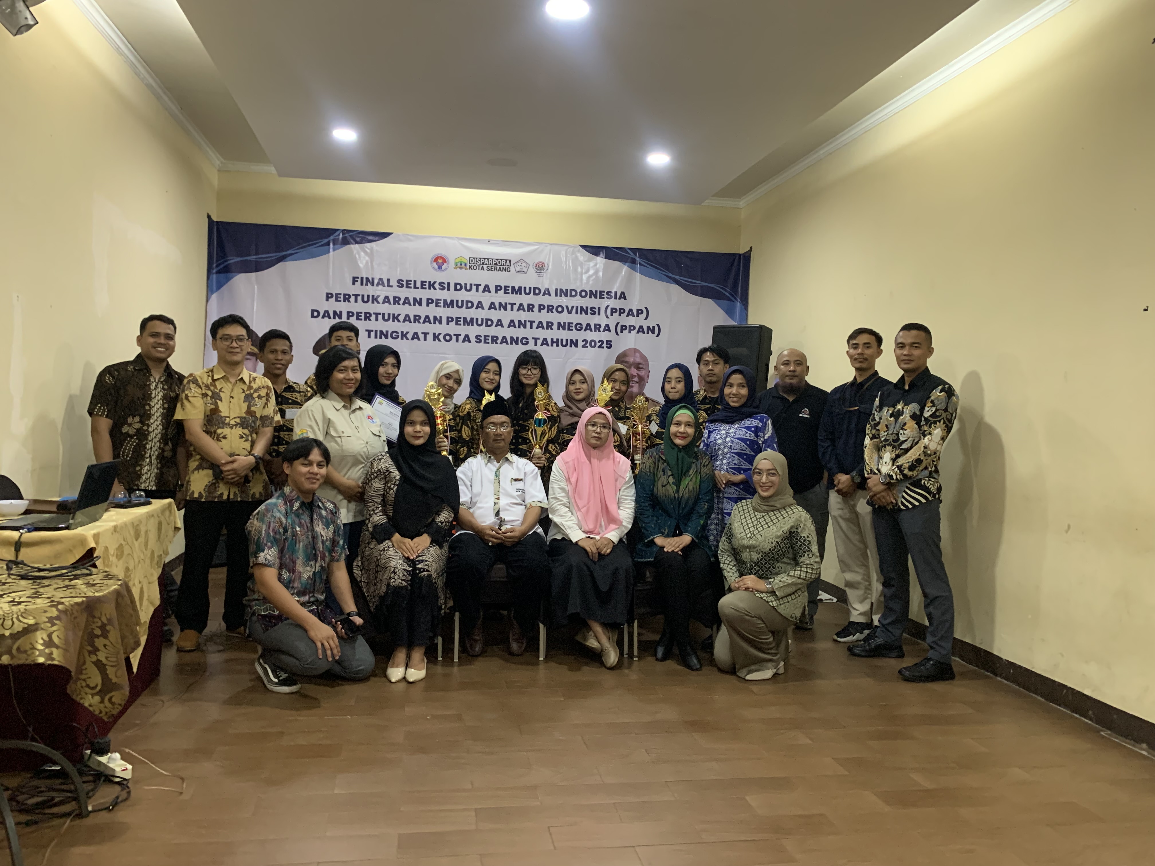 BIDANG KEPEMUDAAN DISPARPORA KOTA SERANG MELAKUKAN PEMBEKALAN DAN PENGUMUMAN JUARA SELEKSI DUTA PEMUDA INDONESIA 2025